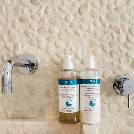 Numa Tullo Szálloda 4*