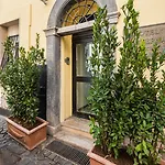 Numa Tullo 4*